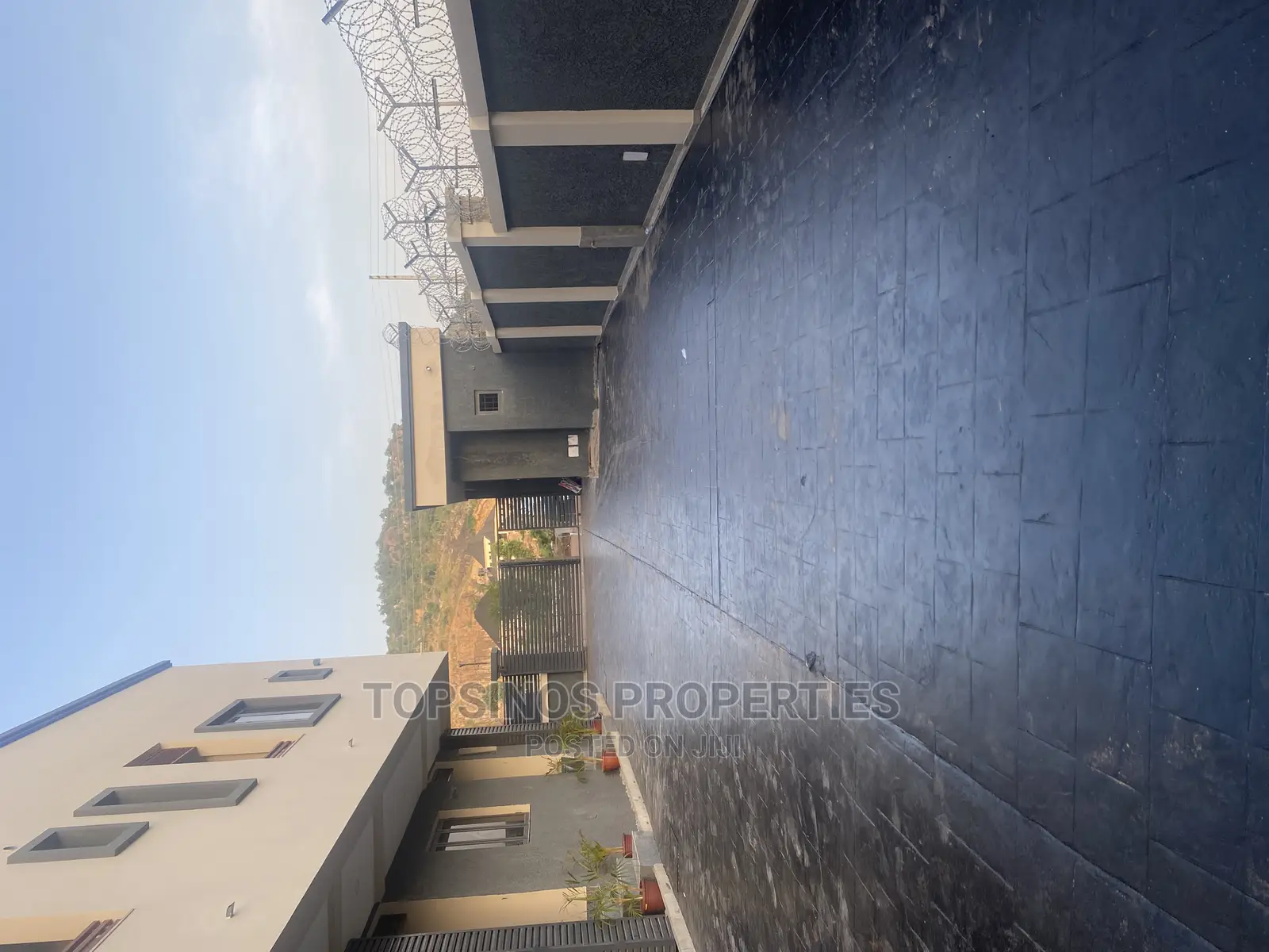 2bdrm Block of Flats in Dawaki for rent