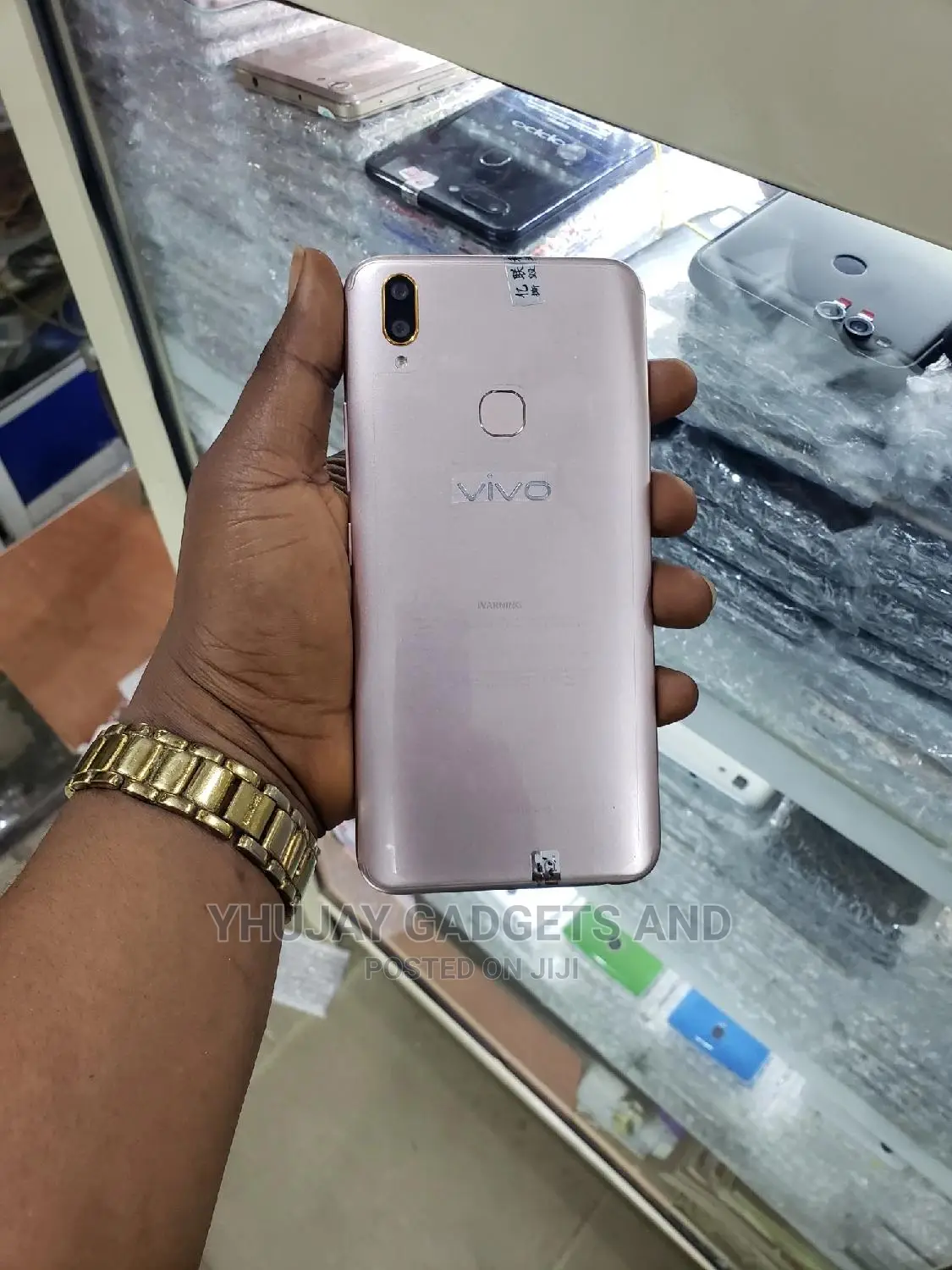 Vivo Y85 64 GB Gold