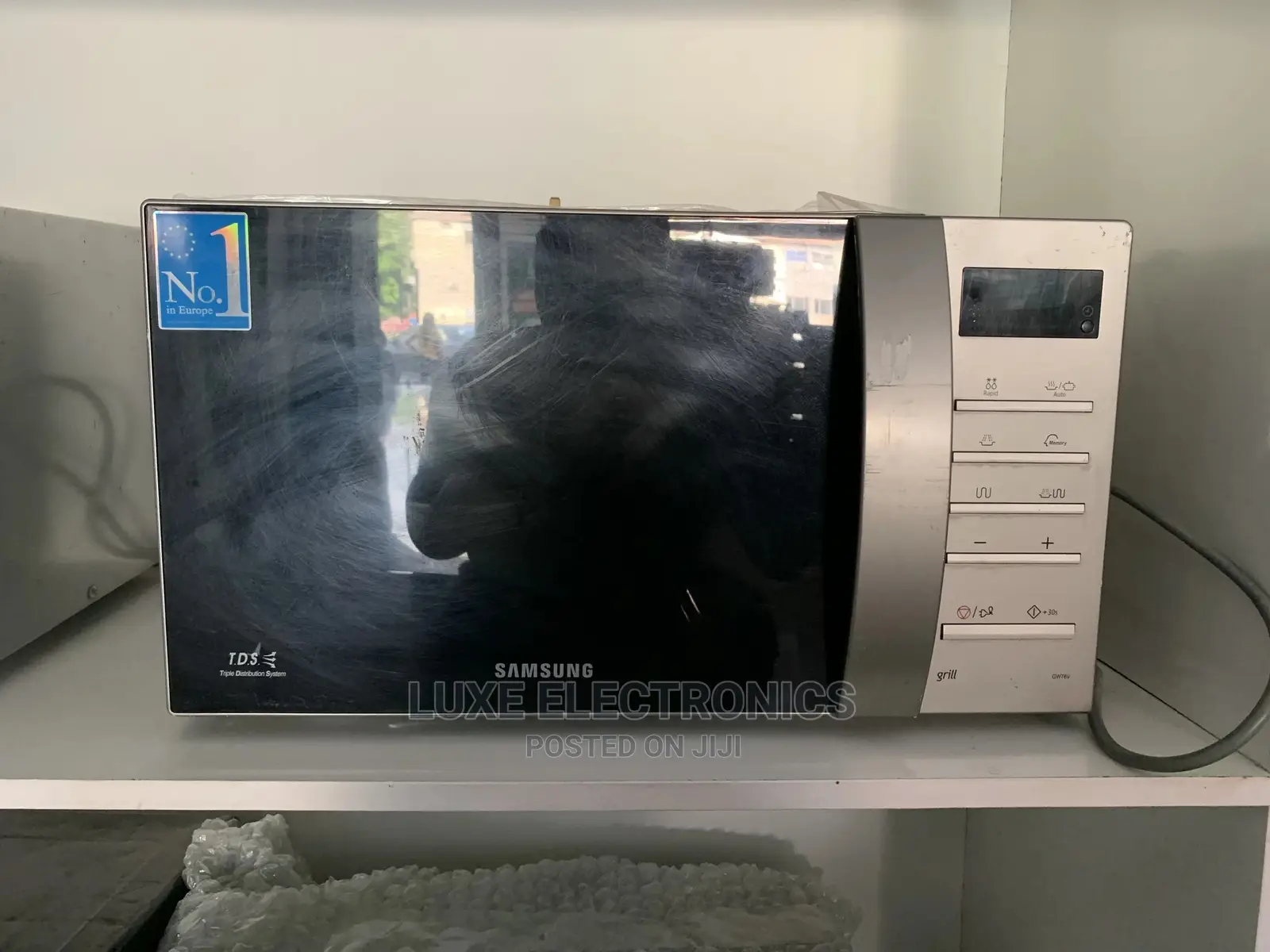 30 Liters Samsung Microwave