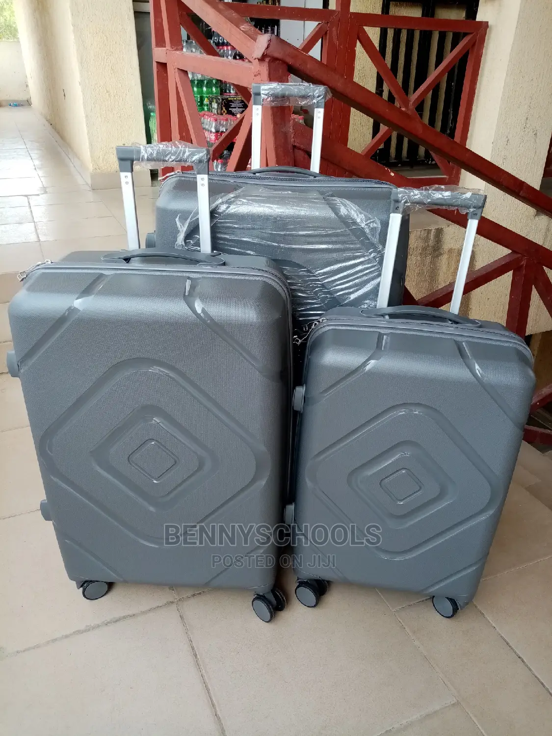 Set of 3 Unbreakable Elastic Rubber Plastic Luggage Boxes