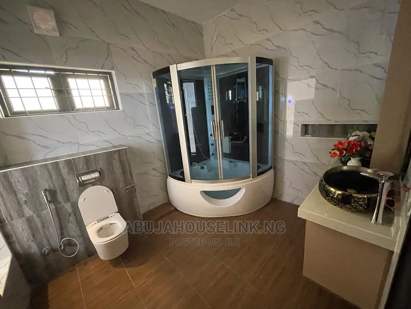 Furnished 6bdrm Duplex in Gwarinpa for sale