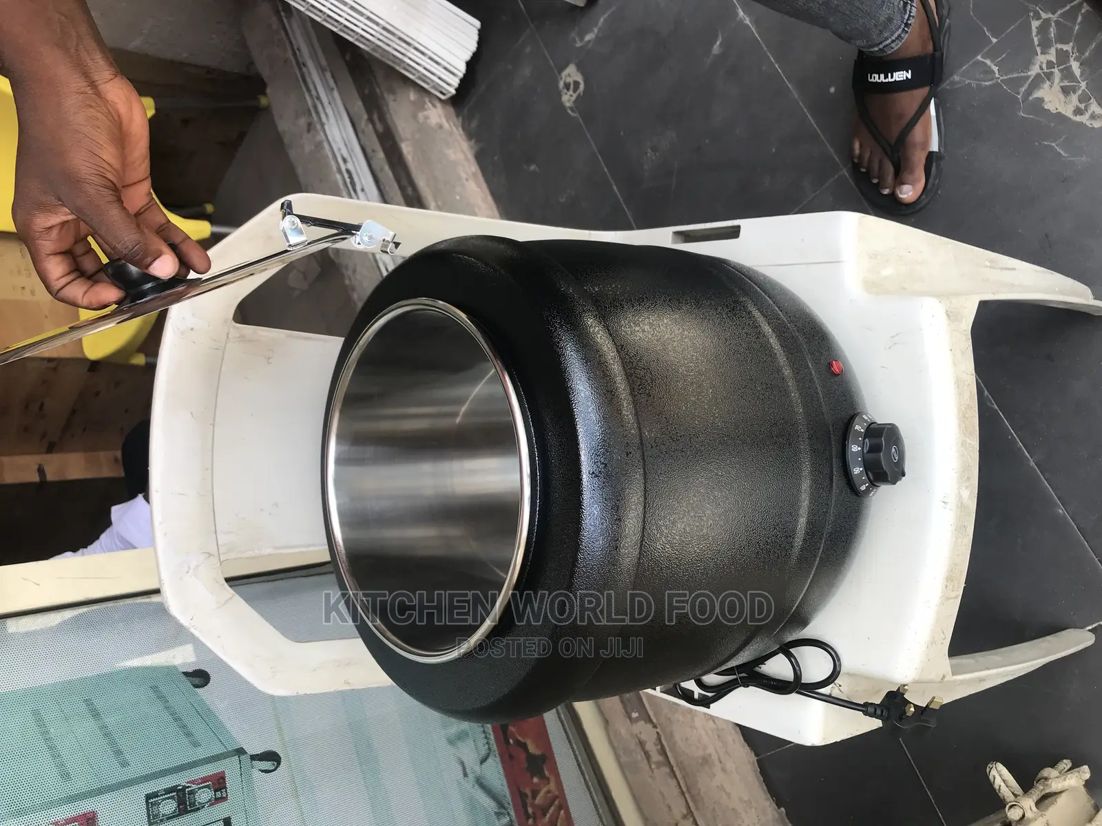 Industrial Soup Kettle