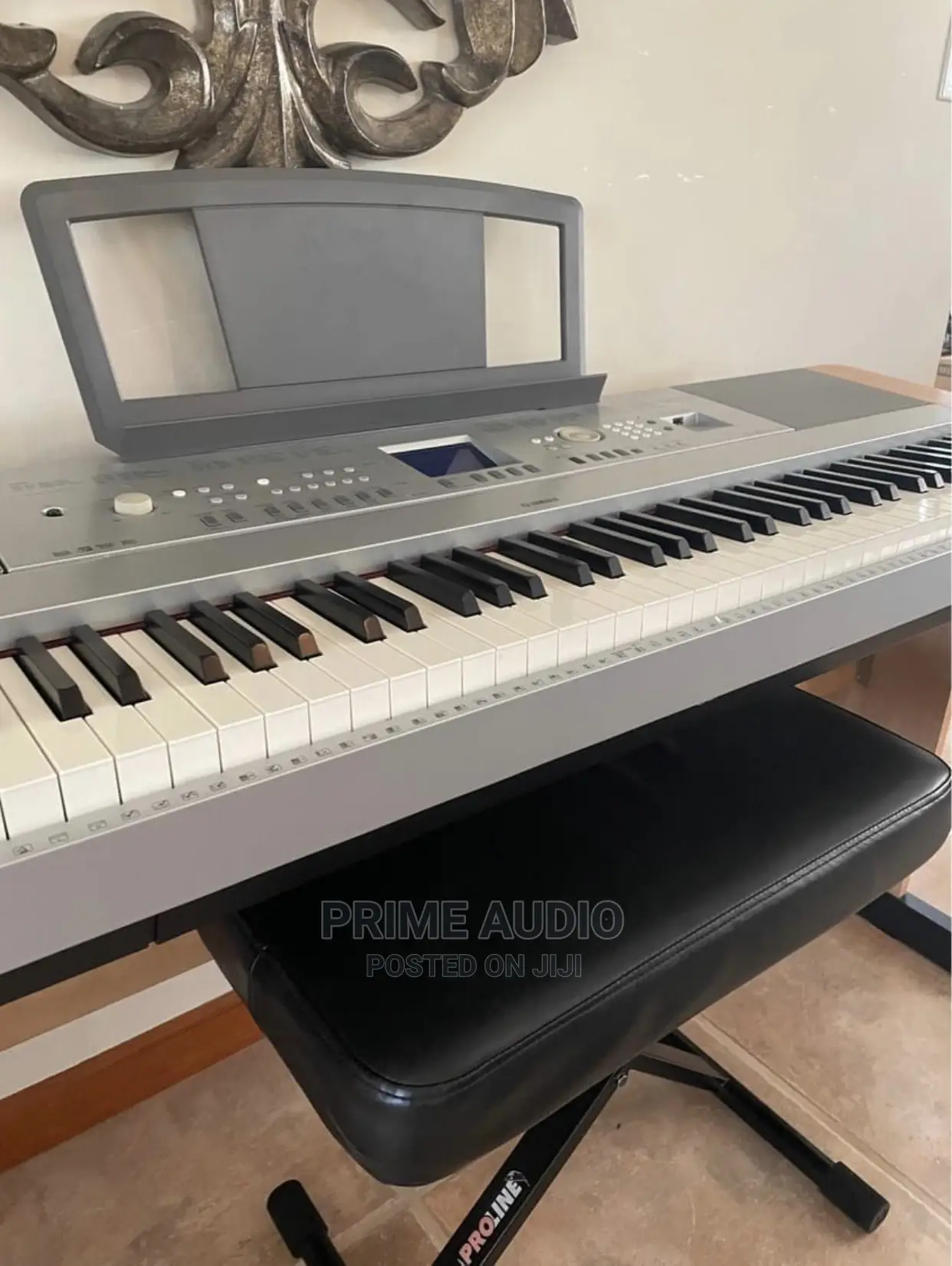 Yamaha DGX640 Portable Grand Piano