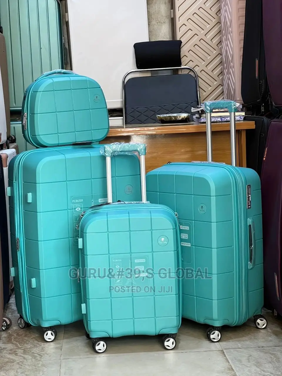 Luxury Traveling Boxes for Rich Peeps