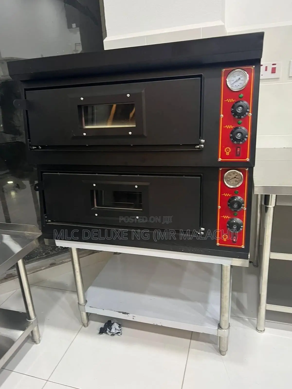 Double Deck Pizza Baking Oven (8pizzas Capacity)Gas/Electric