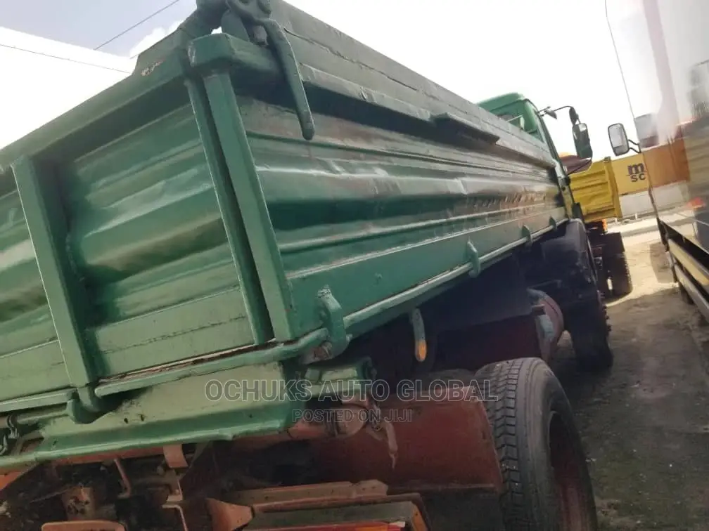 M/Benz Tipper Foriegn Bucket 1619 M