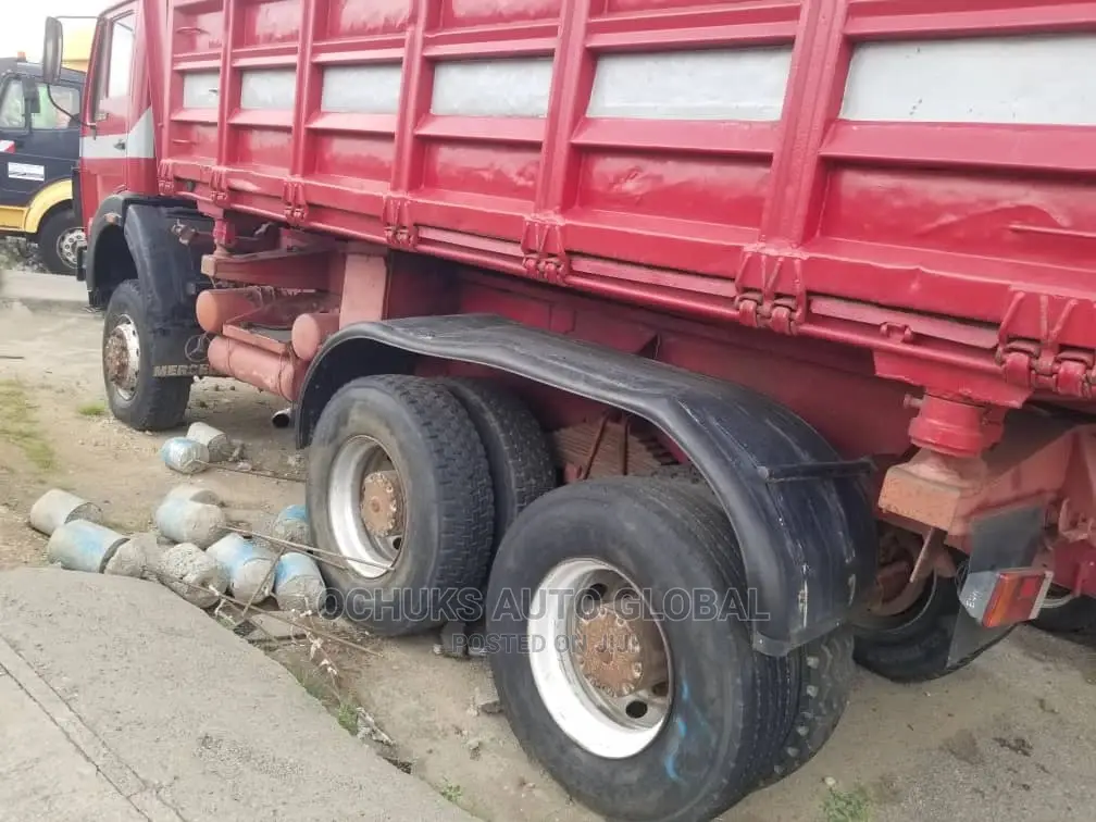 M/Benz Tipper 2632 Model 10bolits 10tyers