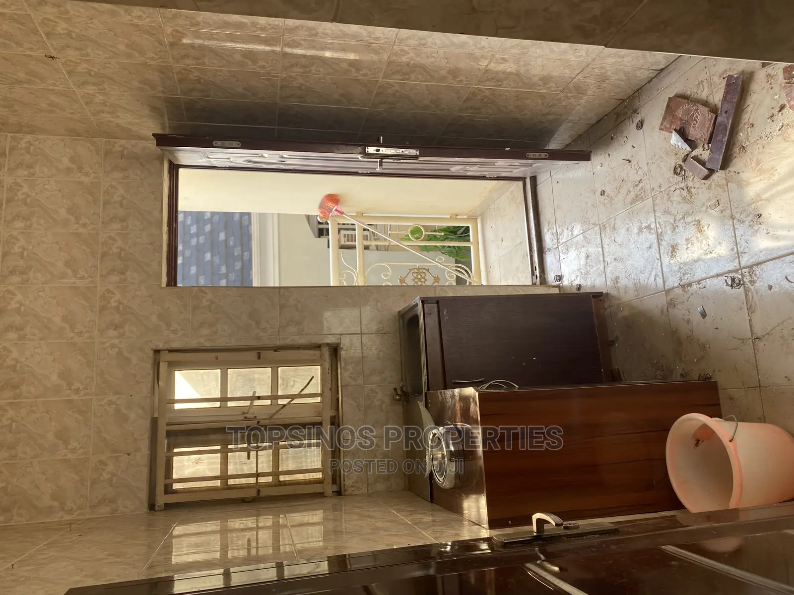 1bdrm Block of Flats in Dawaki for rent