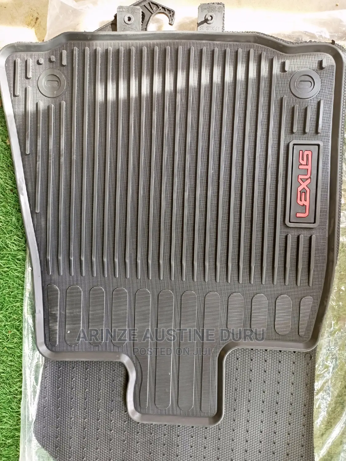 Floor Mat Compatible With 2006-2013 Lexus Is350 Is250