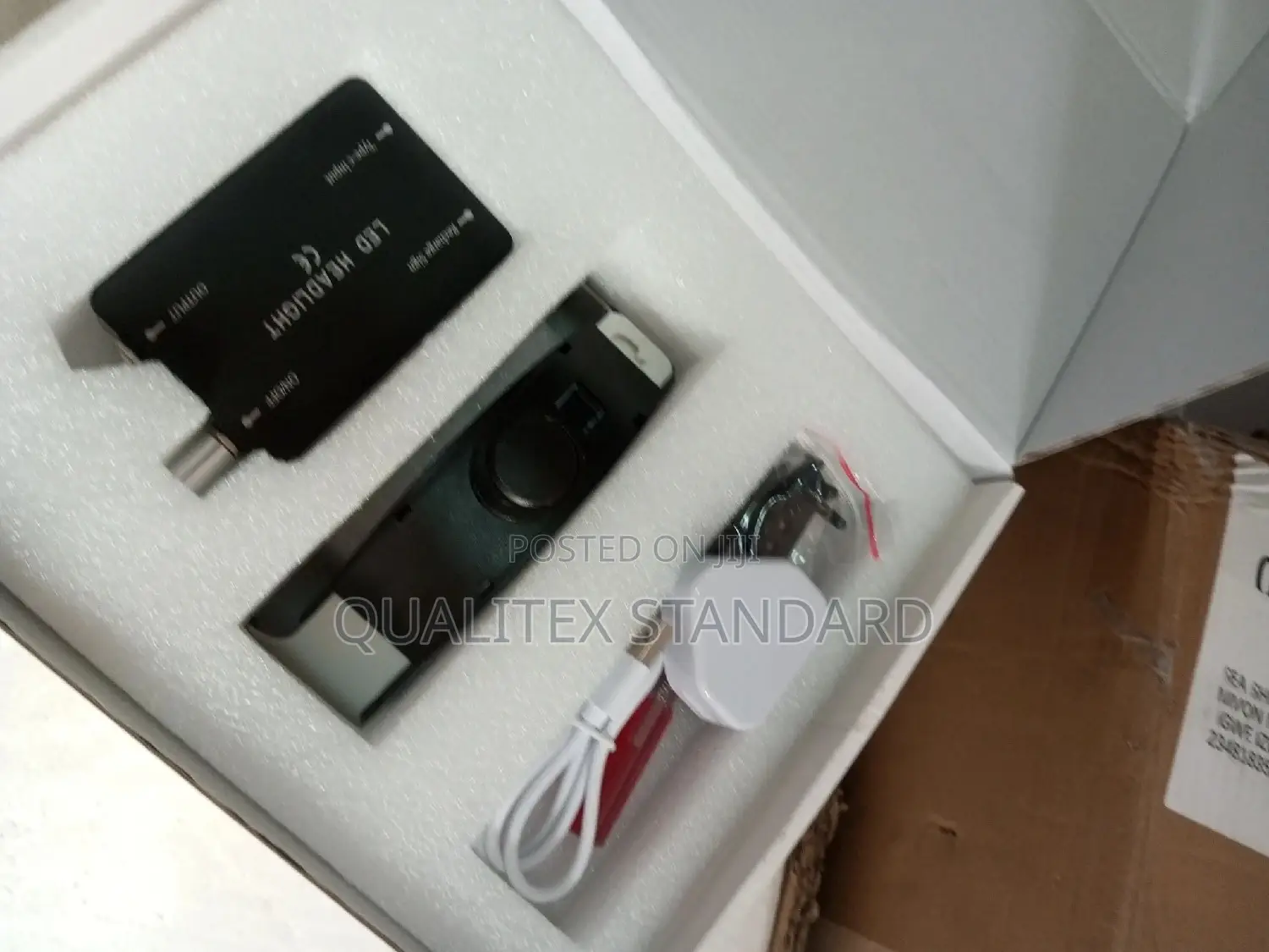 Loupes and Led Head Light / Led Binocular Loupe