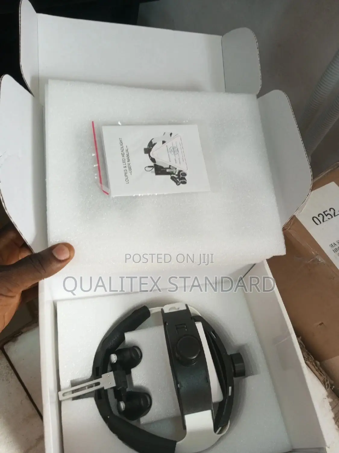 Loupes and Led Head Light / Led Binocular Loupe