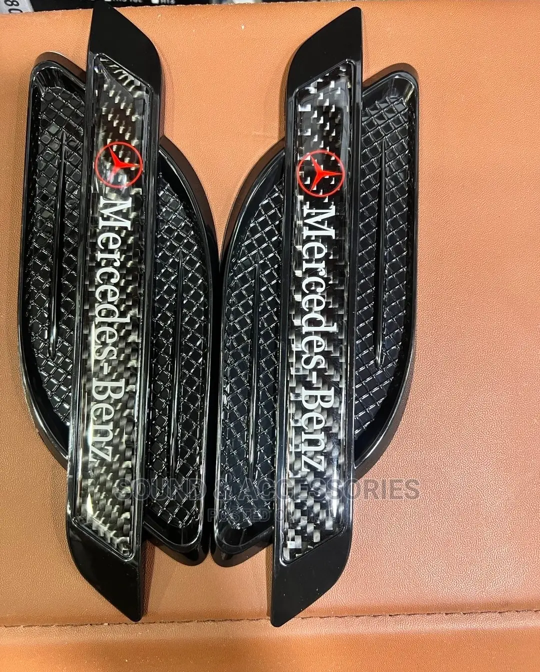 Mercedes Benz Fender Logo Decorator