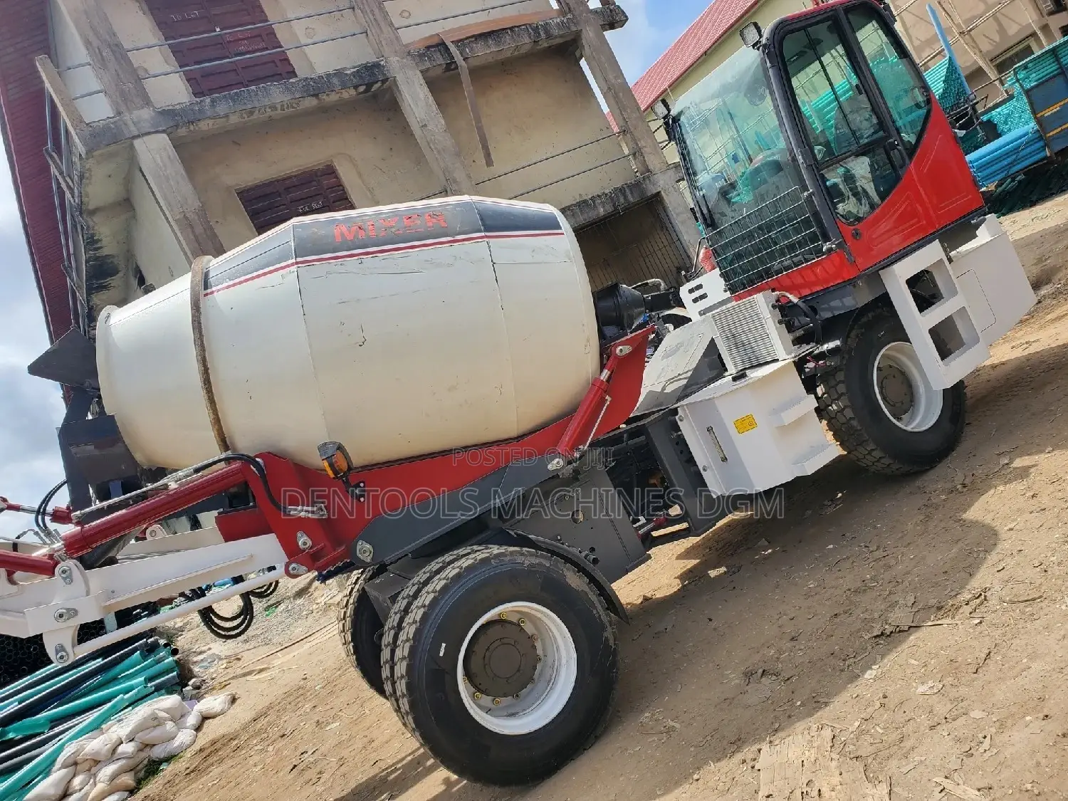 Self Load Mobile Concrete Mixer Truck 3.5cubic
