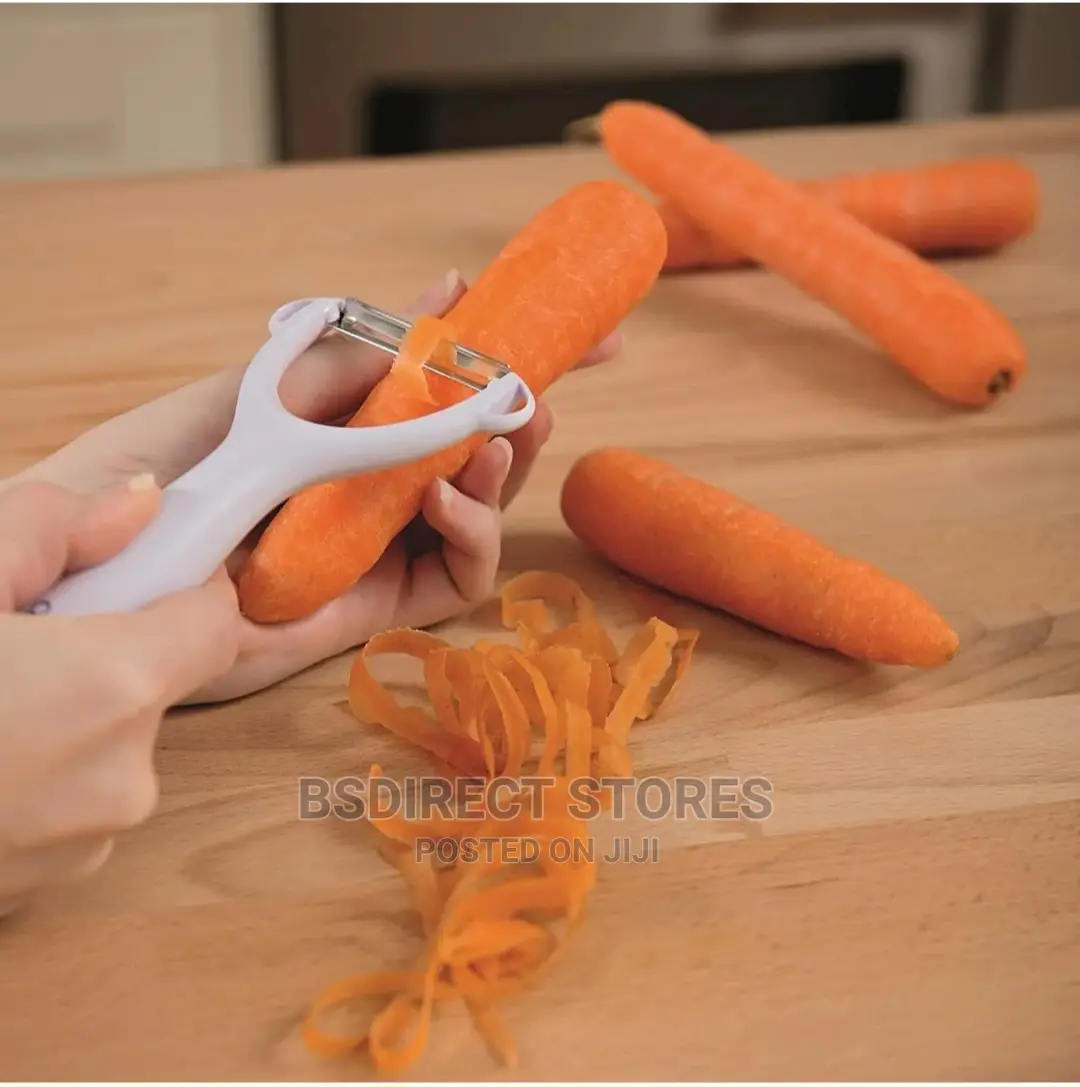 Culinare White Safety Y Shaped Potato and Vegetable Peeler