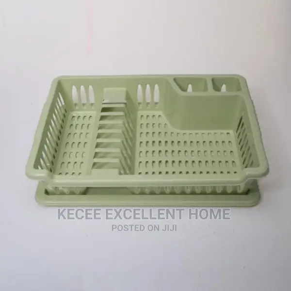 Plastic Dish Drainer With Tray