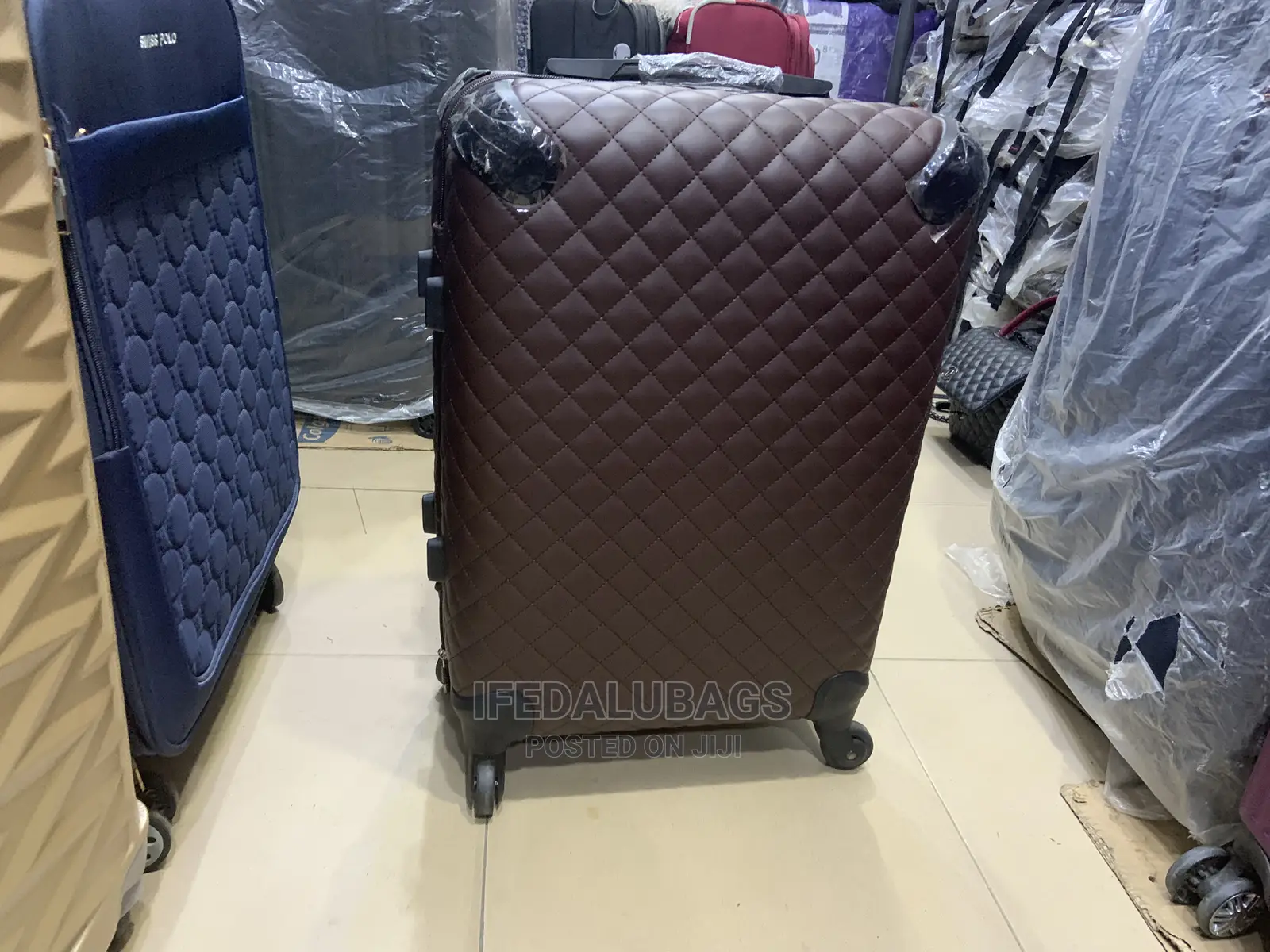 Small Size Quality Leather Star Express Traveling Luggage
