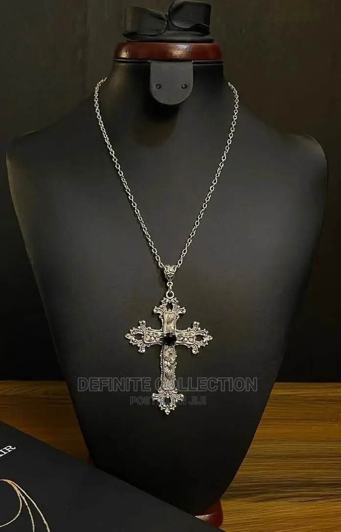 GEN-Z Luxury Necklace
