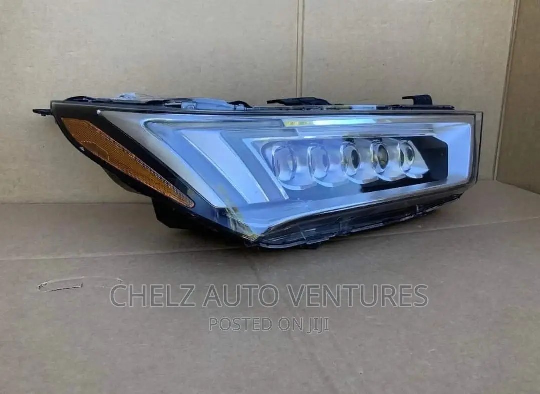 Head Lamp Acura MDX 2018