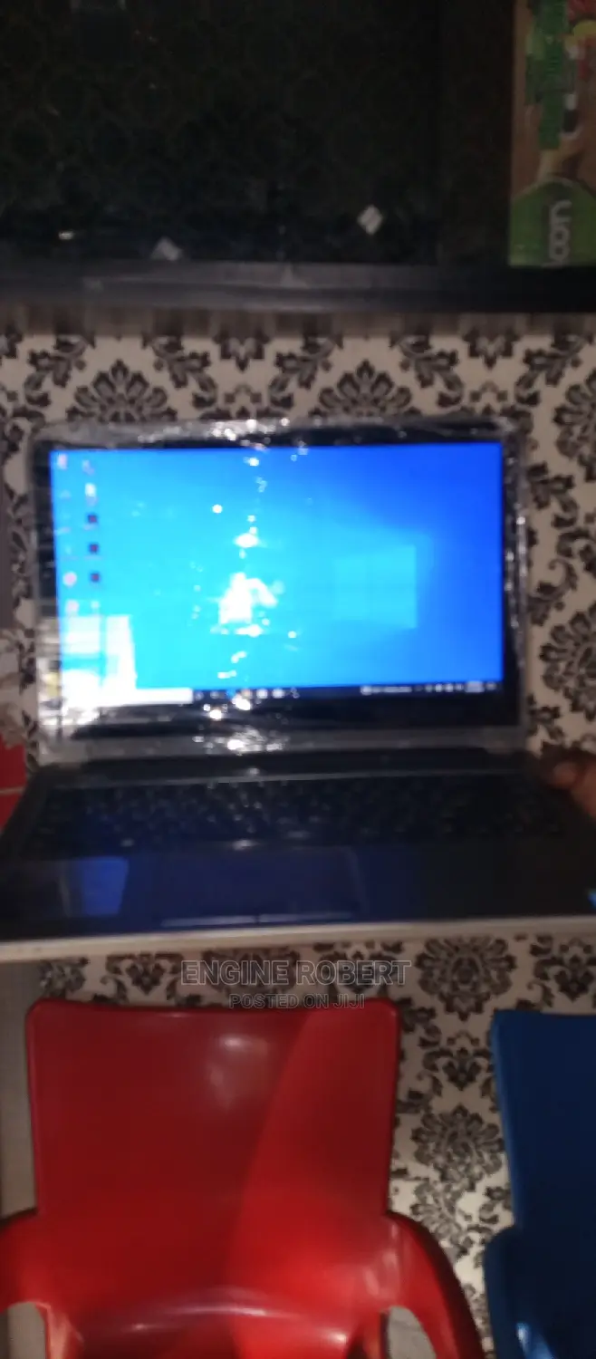 Laptop Dell Inspiron 14 6GB Intel Core I5 HDD 500GB