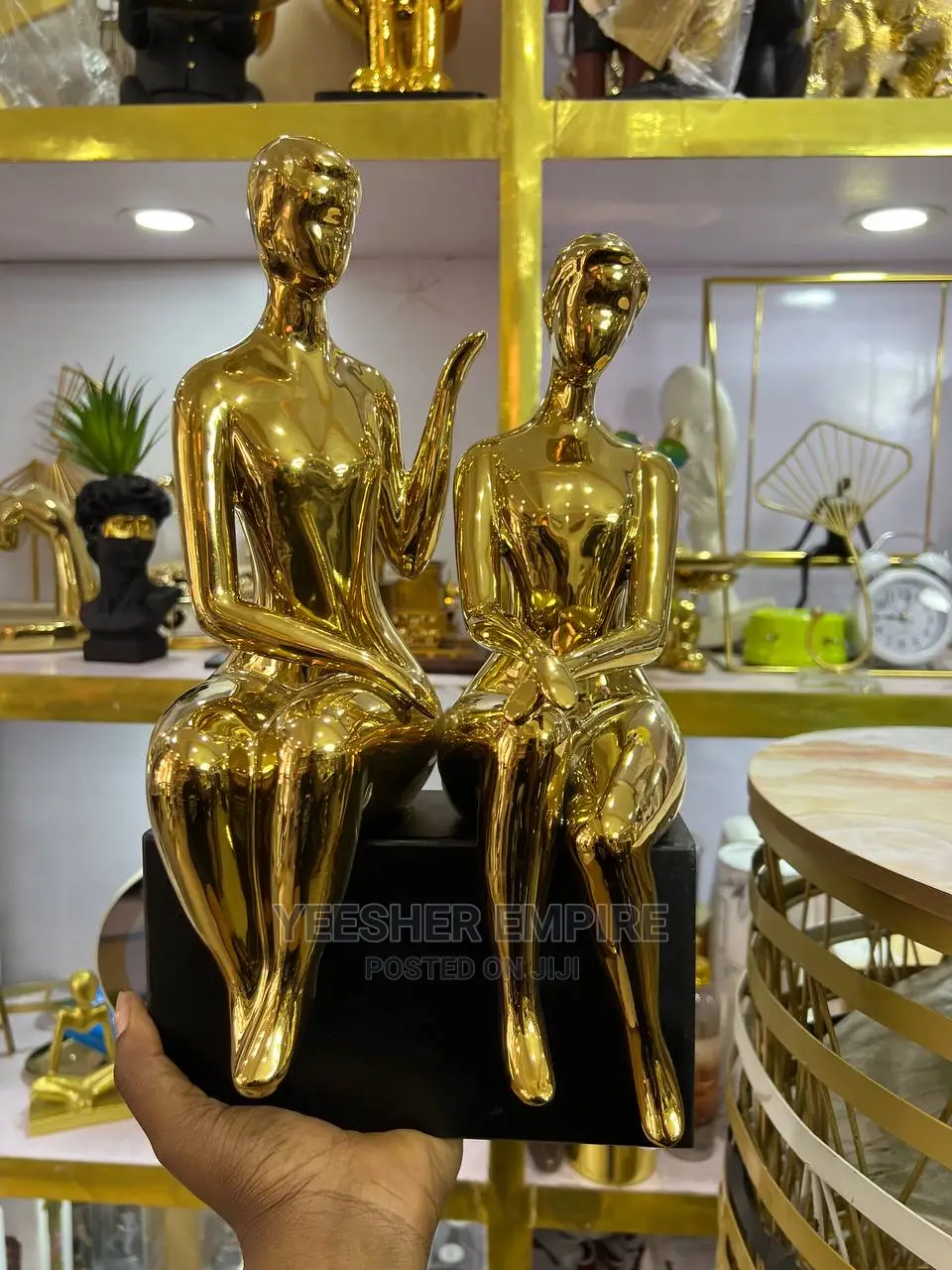 Luxury Gold Couple Sculpture