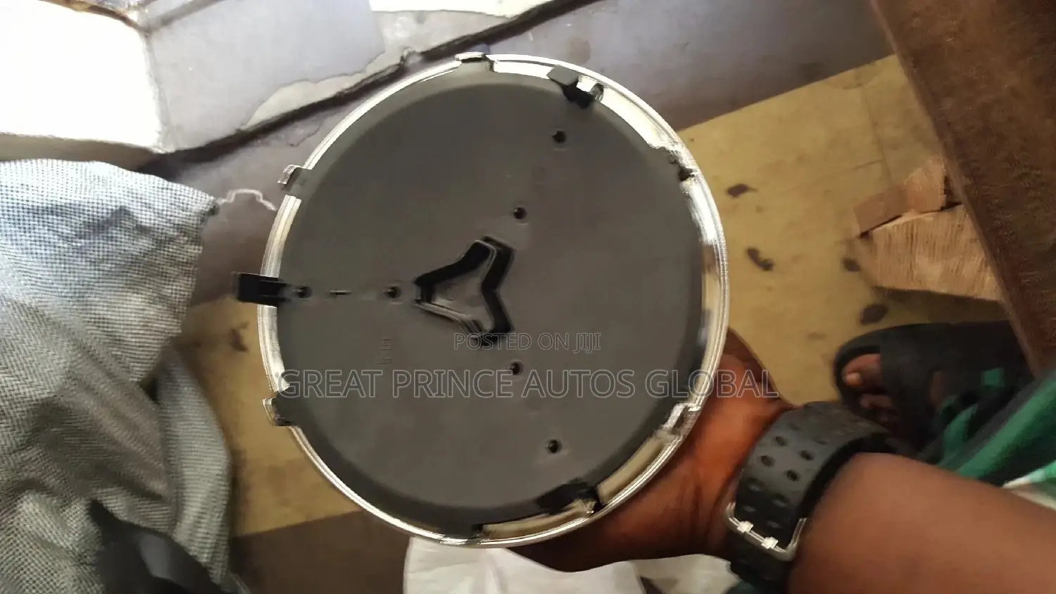 Front Grill Star Logo Without Light for C300 204