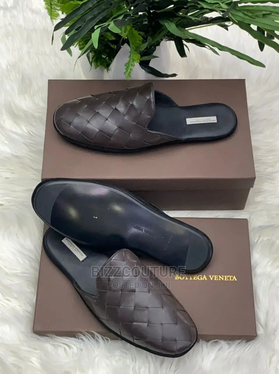 Original BOTTEGA VENETA Half Shoes Available in Store