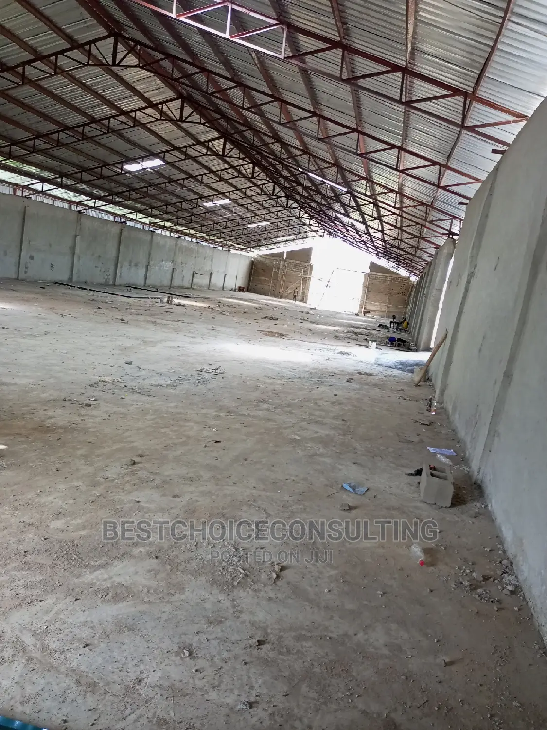 2000sqm Warehouse Newly Built Spacious Compound