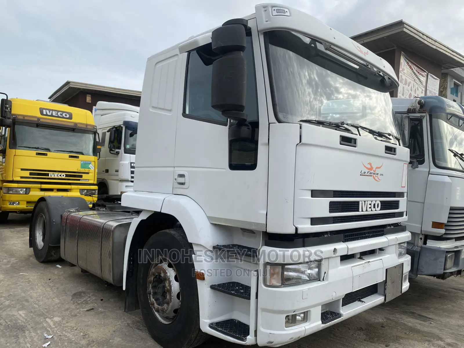 IVECO Trailer Head
