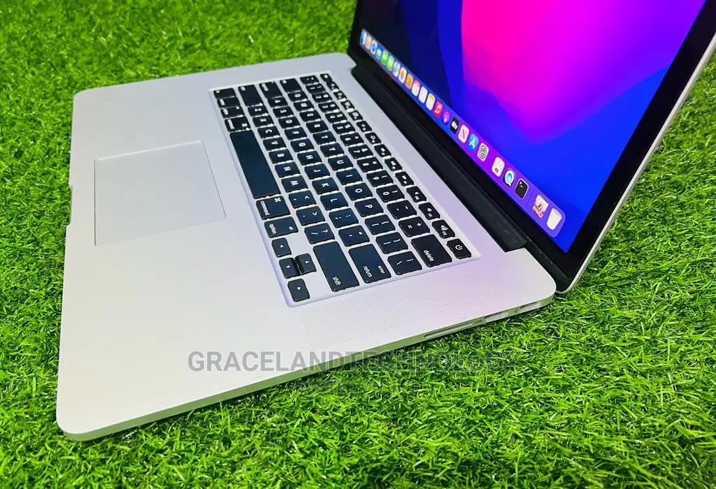 Laptop Apple MacBook Pro 2014 16GB Intel Core i7 SSD 256GB