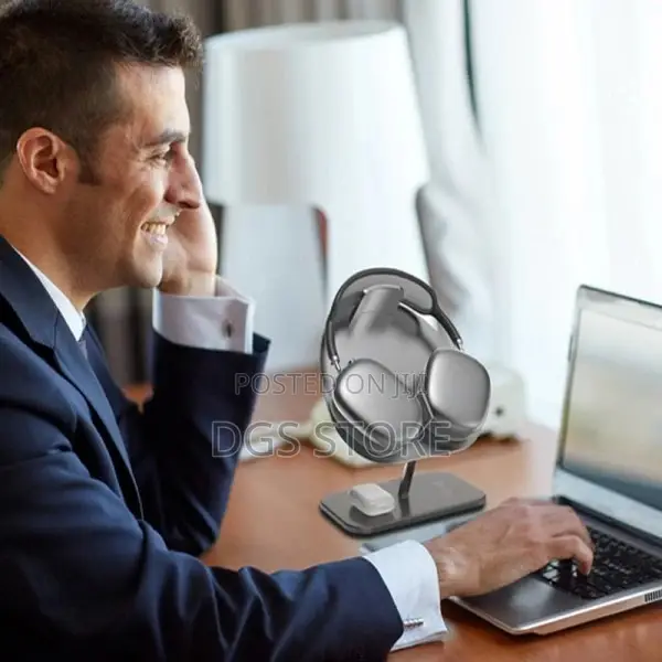 Wiwu Hubble Stand Wireless Charger M15