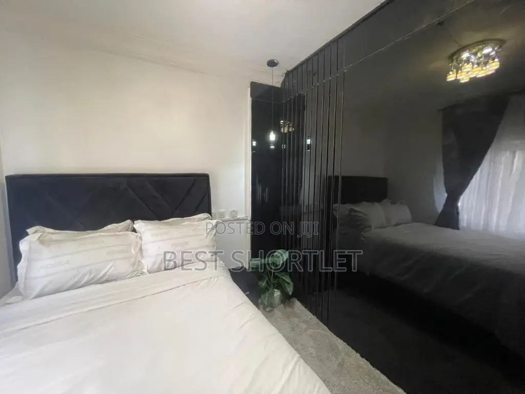 1 Bedroom On PROMO