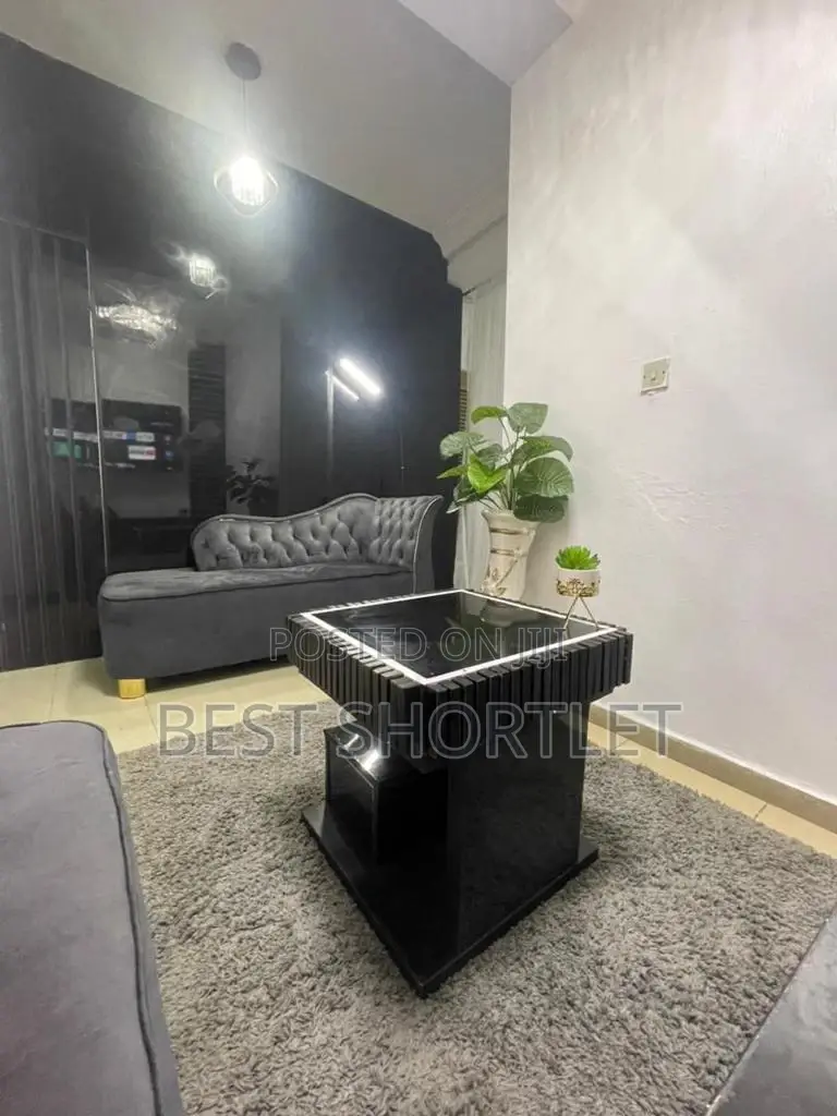 1 Bedroom On PROMO