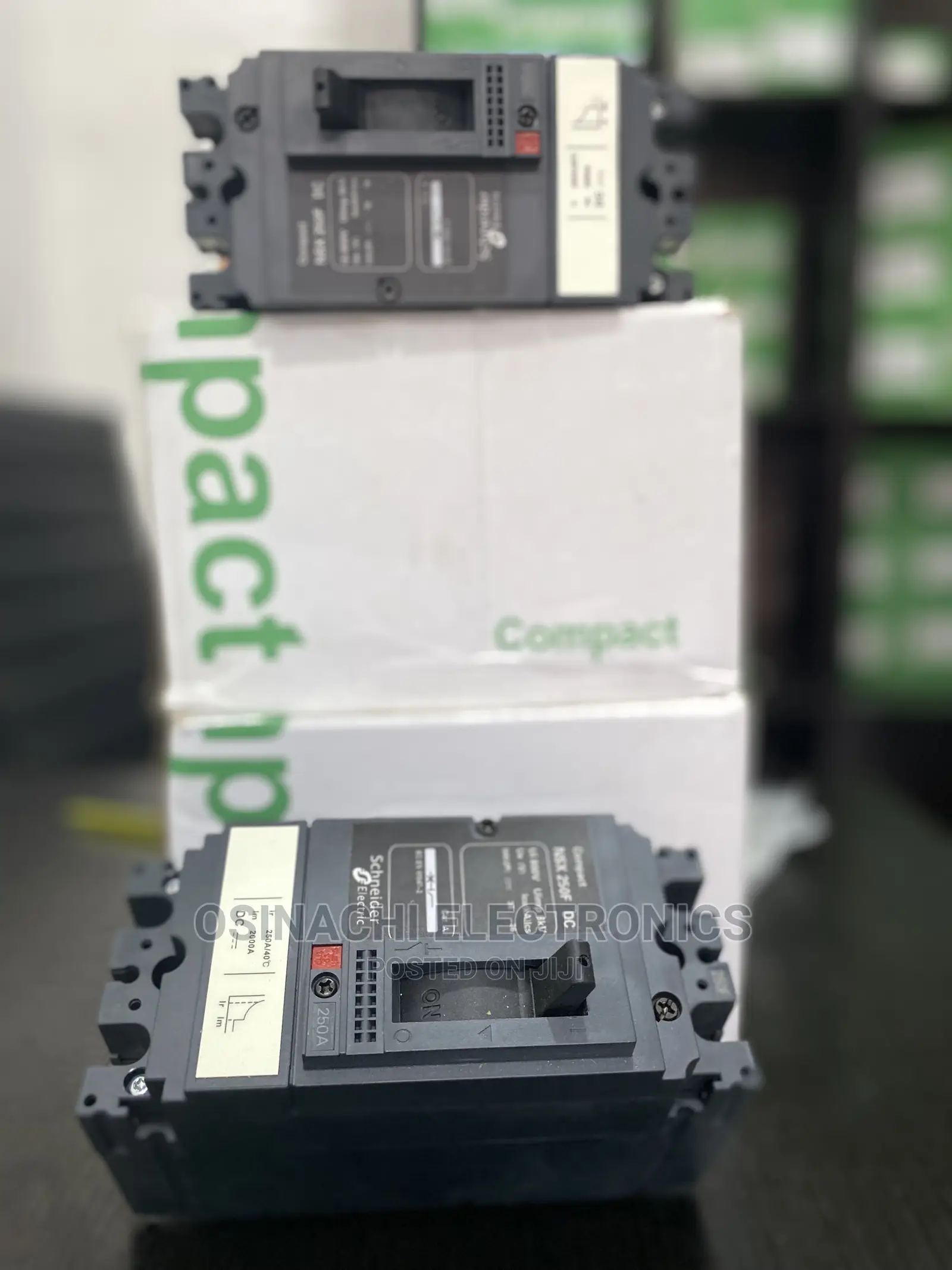 Schneider 2p 250a Dc Circuit Breaker