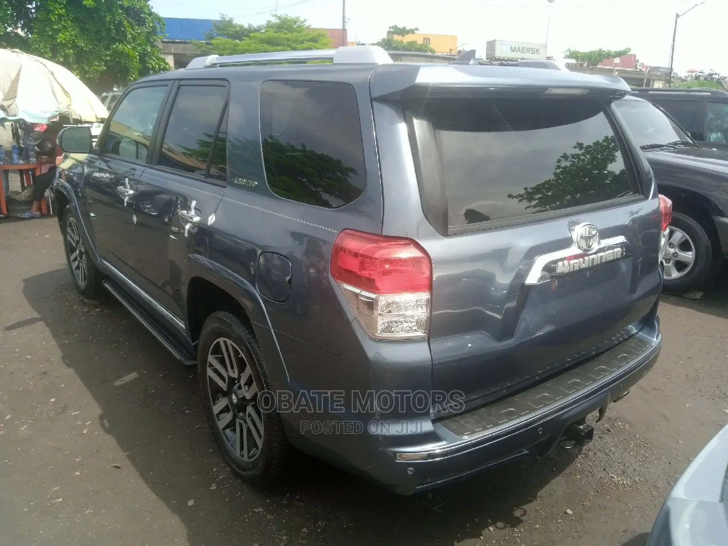 Toyota 4-Runner SR5 4X4 2013 Blue