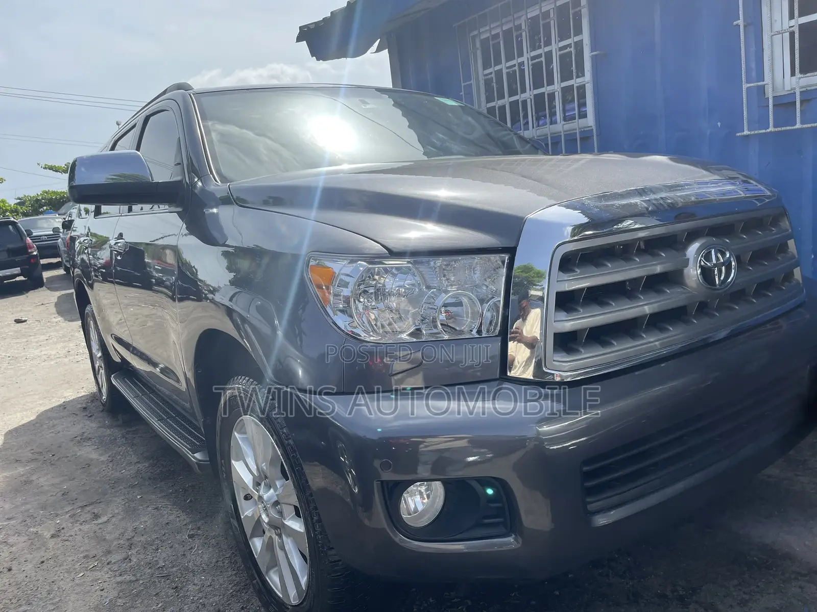 Toyota Sequoia 2017 Gray