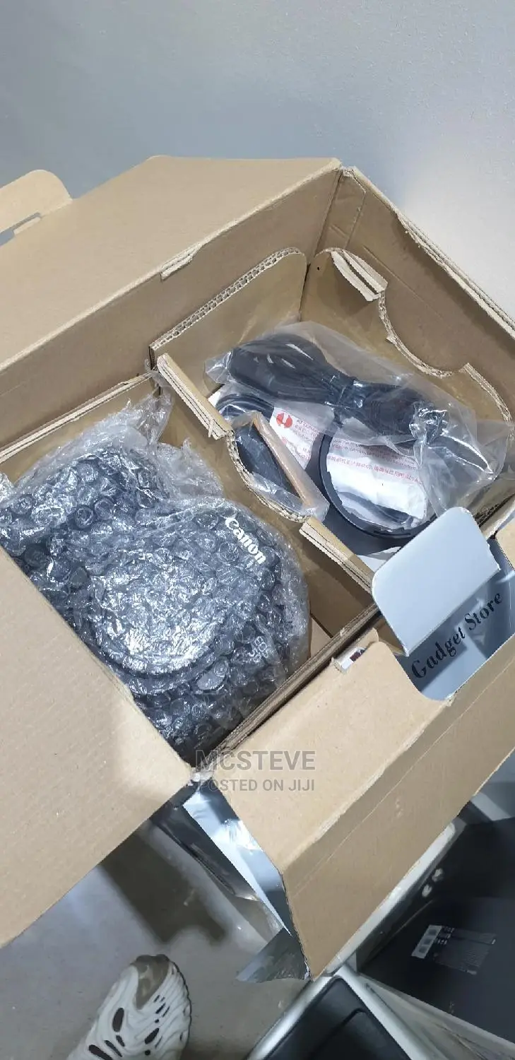 Canon EOS 5D Mark 3 Iii Open Box