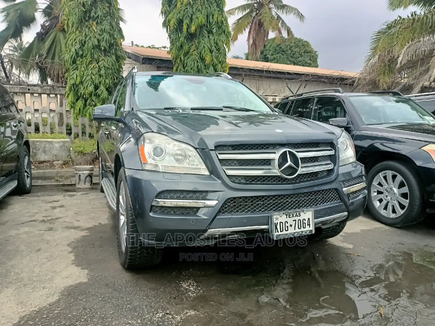 Mercedes-Benz GL-Class GL 450 2011 Gray