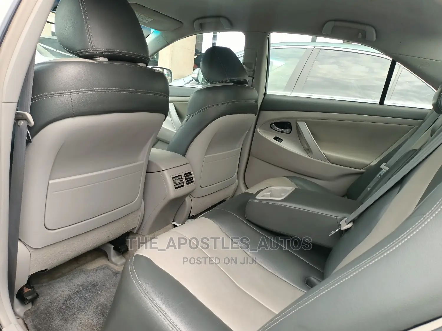 Toyota Camry 2009 Silver