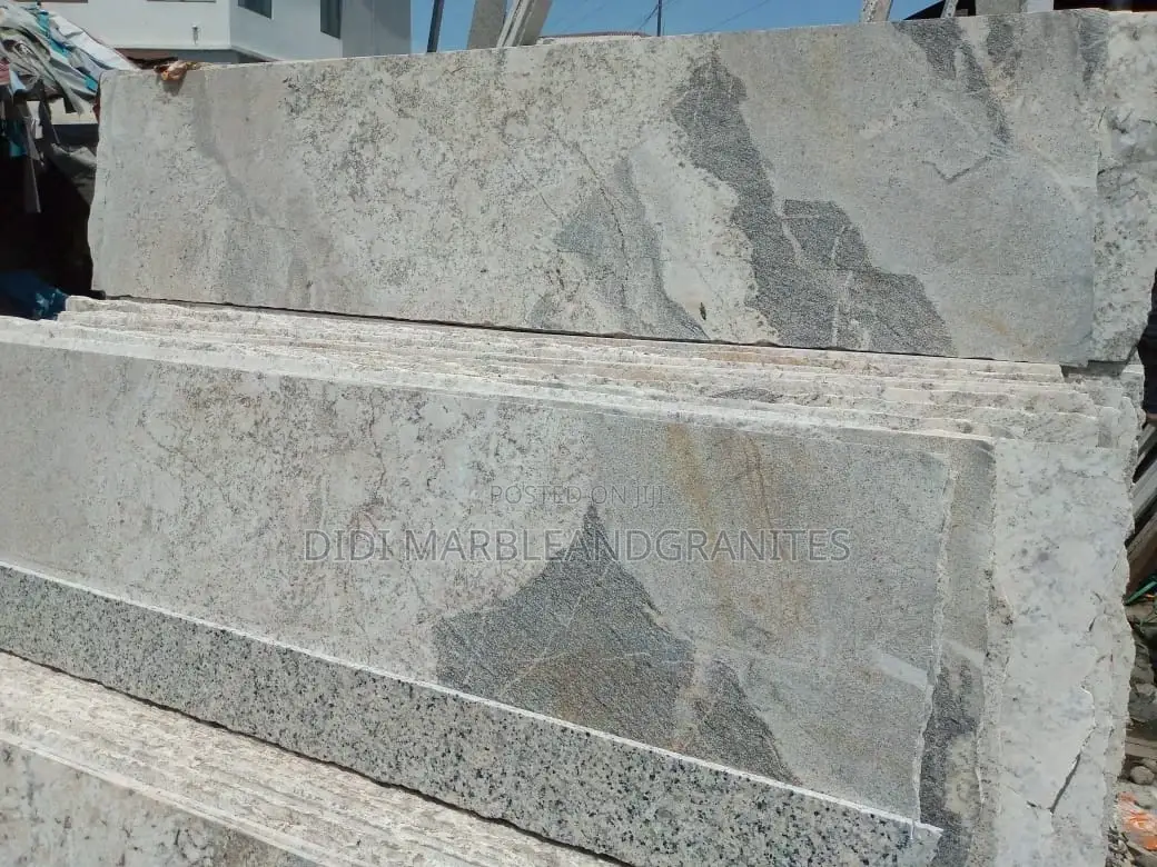 Granite Champaign Gold for Kitchen Top and Staircase