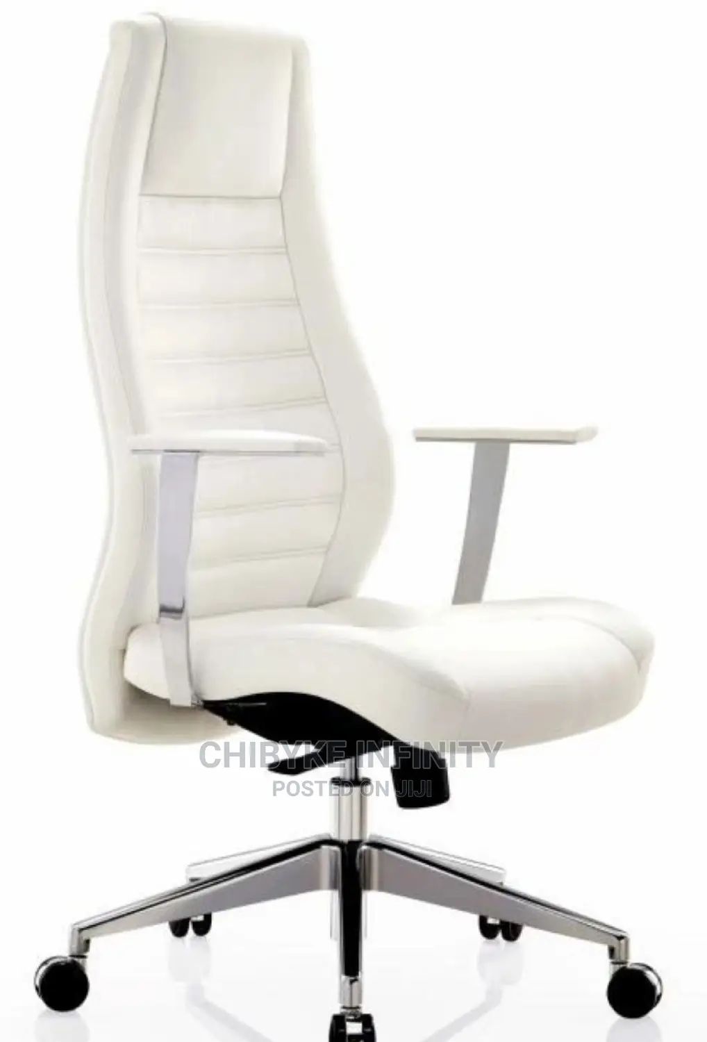 EXECUTIVE OFFICE CHAIR Boss Design, Great Quality, Available