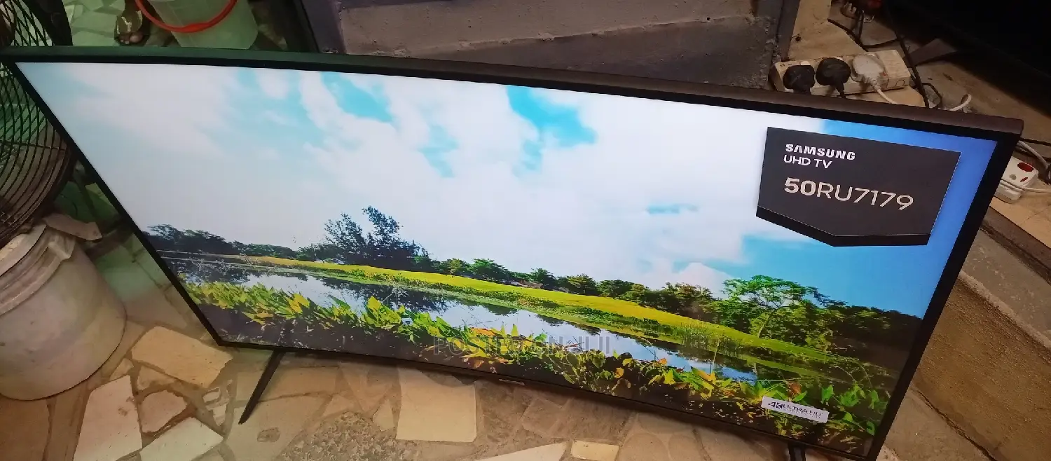 Uk Used 49/50 Inches Samsung Curve Smart Tv