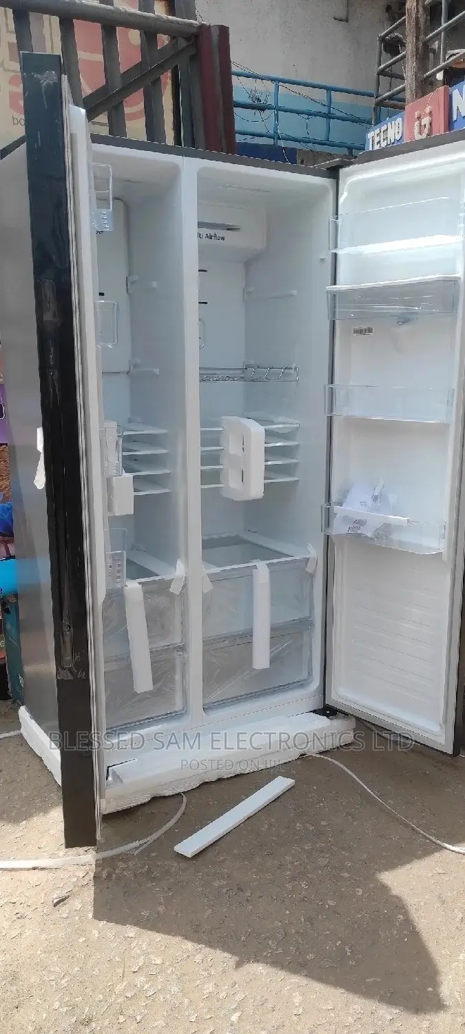 Hisense Fridge 529l Inverter Twin Glass Door Dispenser