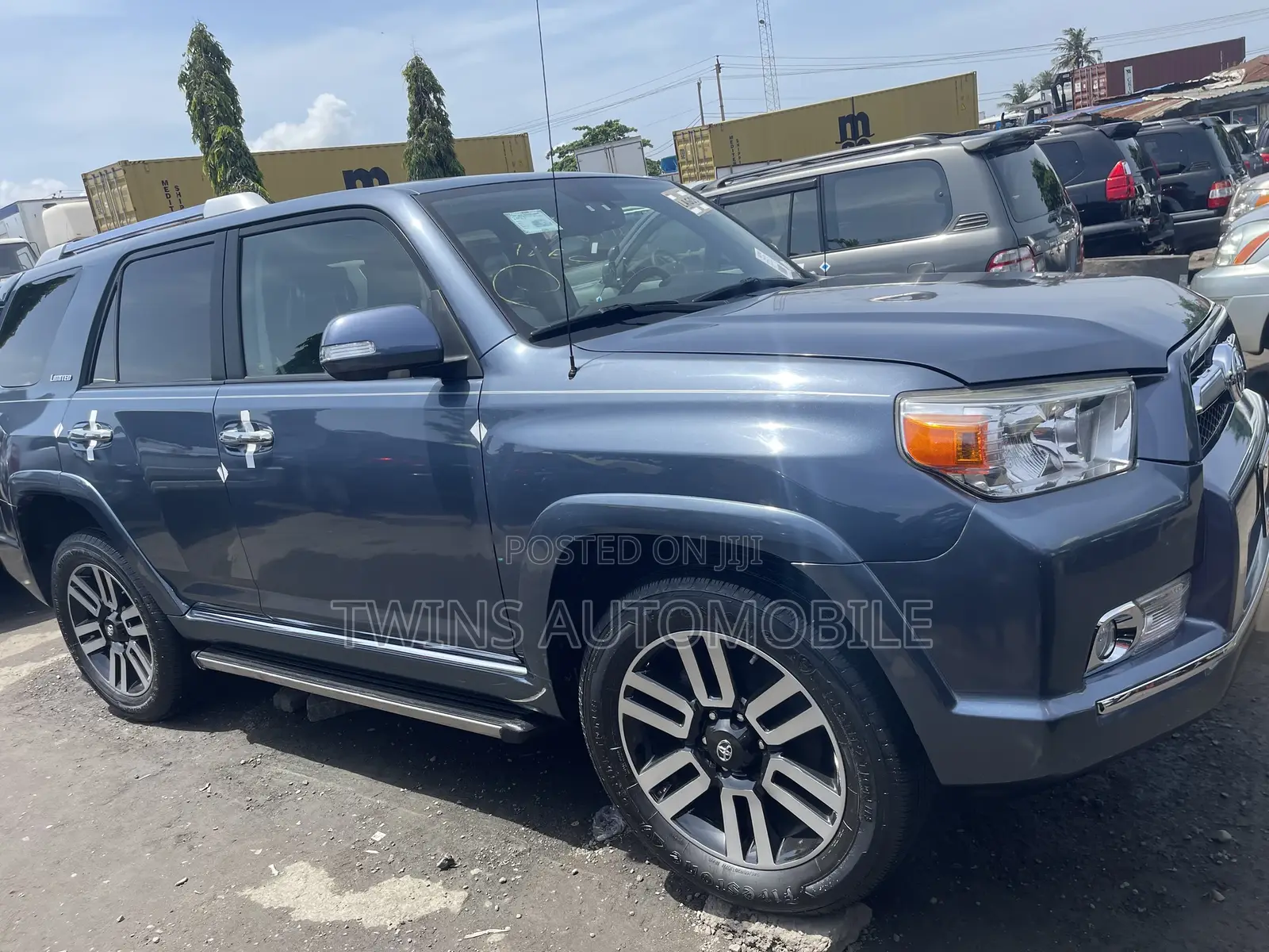 Toyota 4-Runner Limited 4WD 2011 Blue
