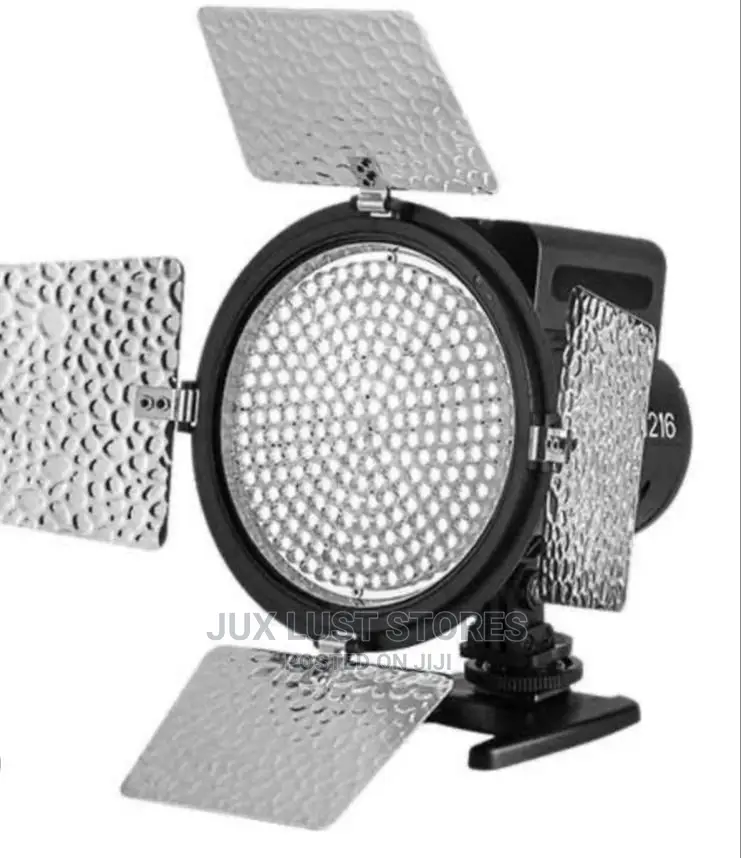 Yn216 Light + Light Stand + Battery and Charger