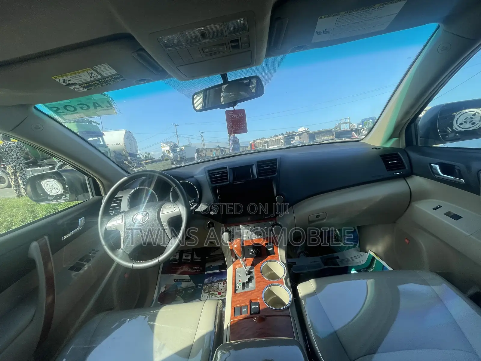 Toyota Highlander Limited 2009 Gold