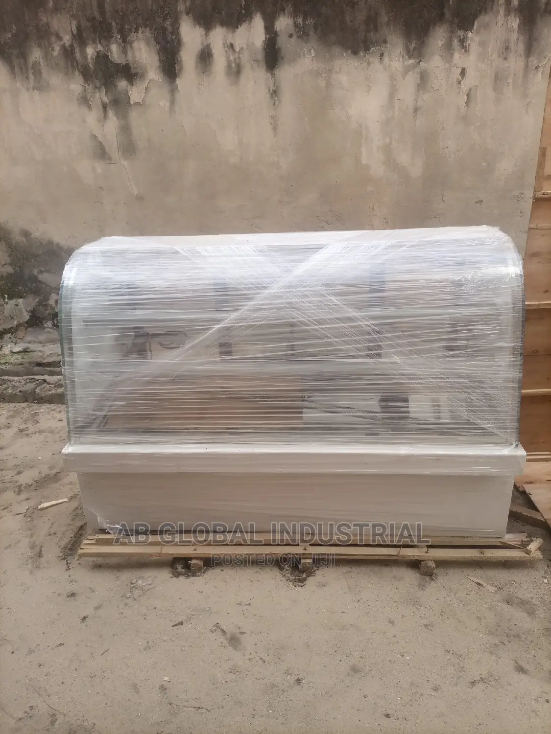 Cake Display Chiller 6ft (Cooling Display 6ft)