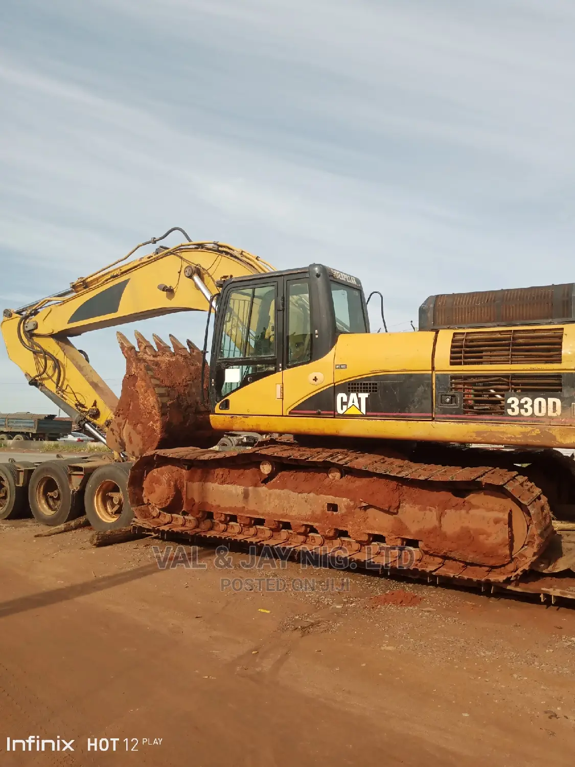 Excavator 330 DL - Tokunbo Grade - COMPANY STANDARD USE