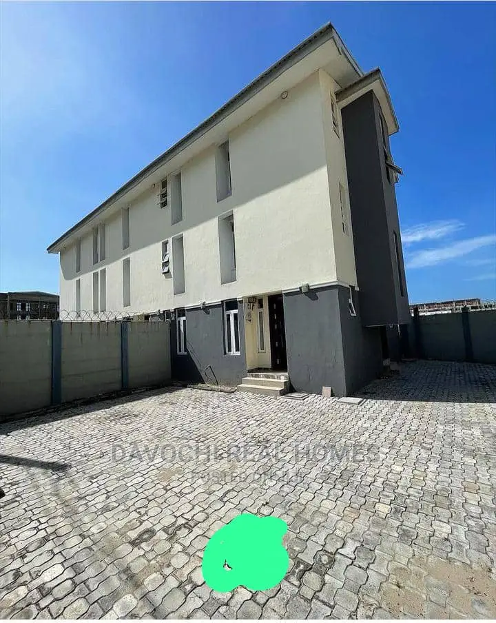 3bdrm Duplex in Ikate, Lekki for rent