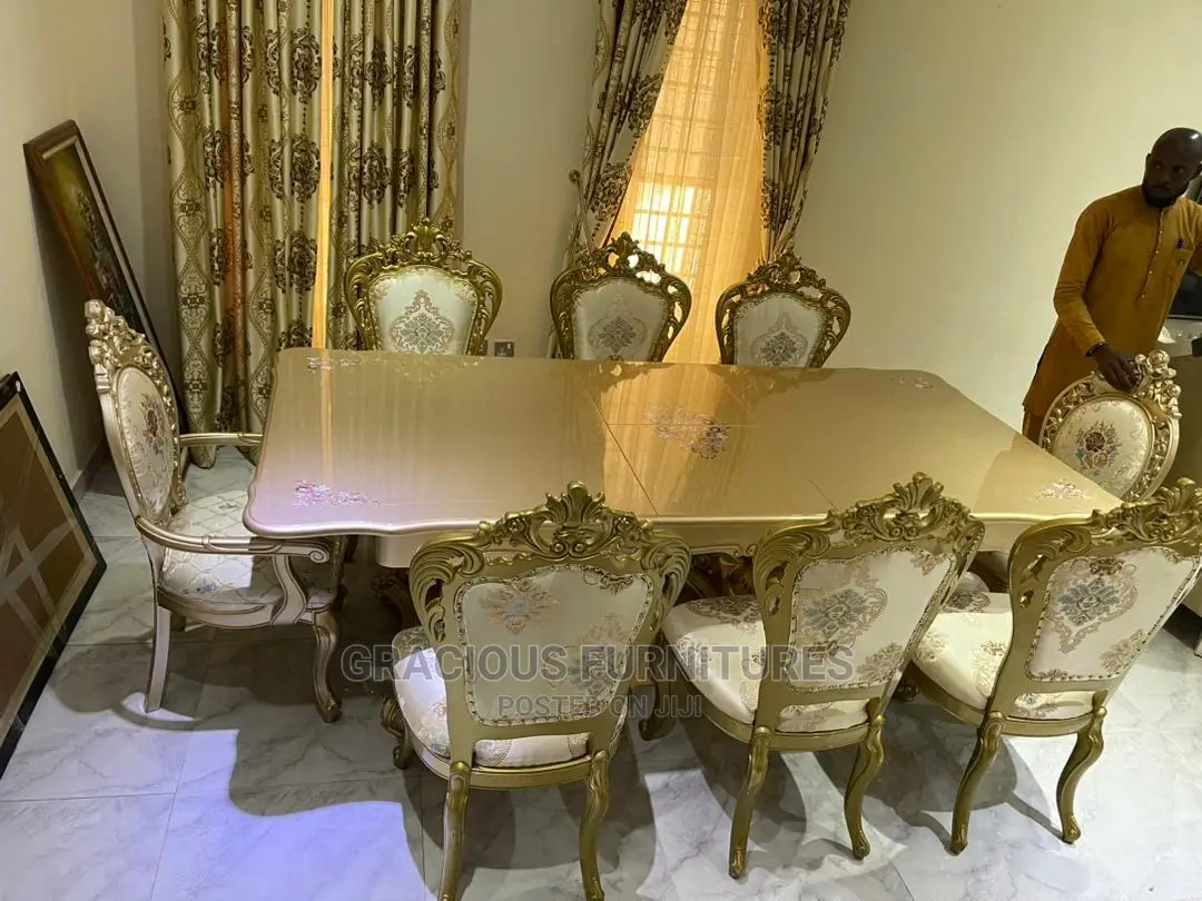 Royal 6 Seater Dining Set