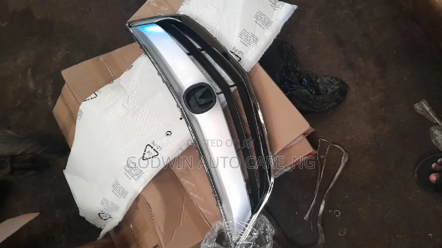Front Grille Acura 2013 ILX